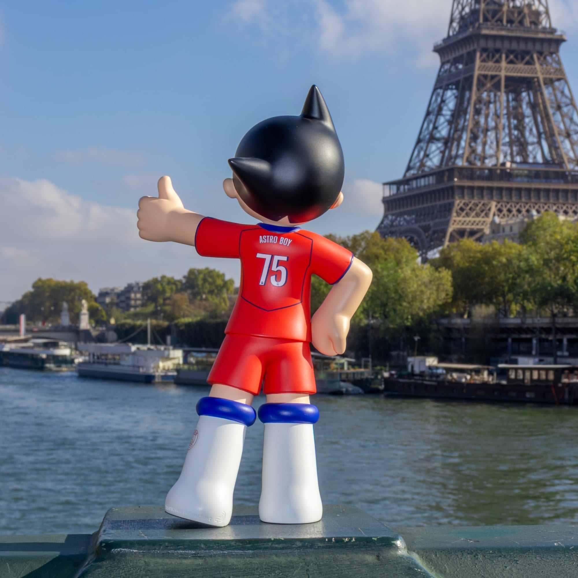PSG x Astro Boy Leblon Delienne 彫刻 – 限定版・番号入り – 30cm